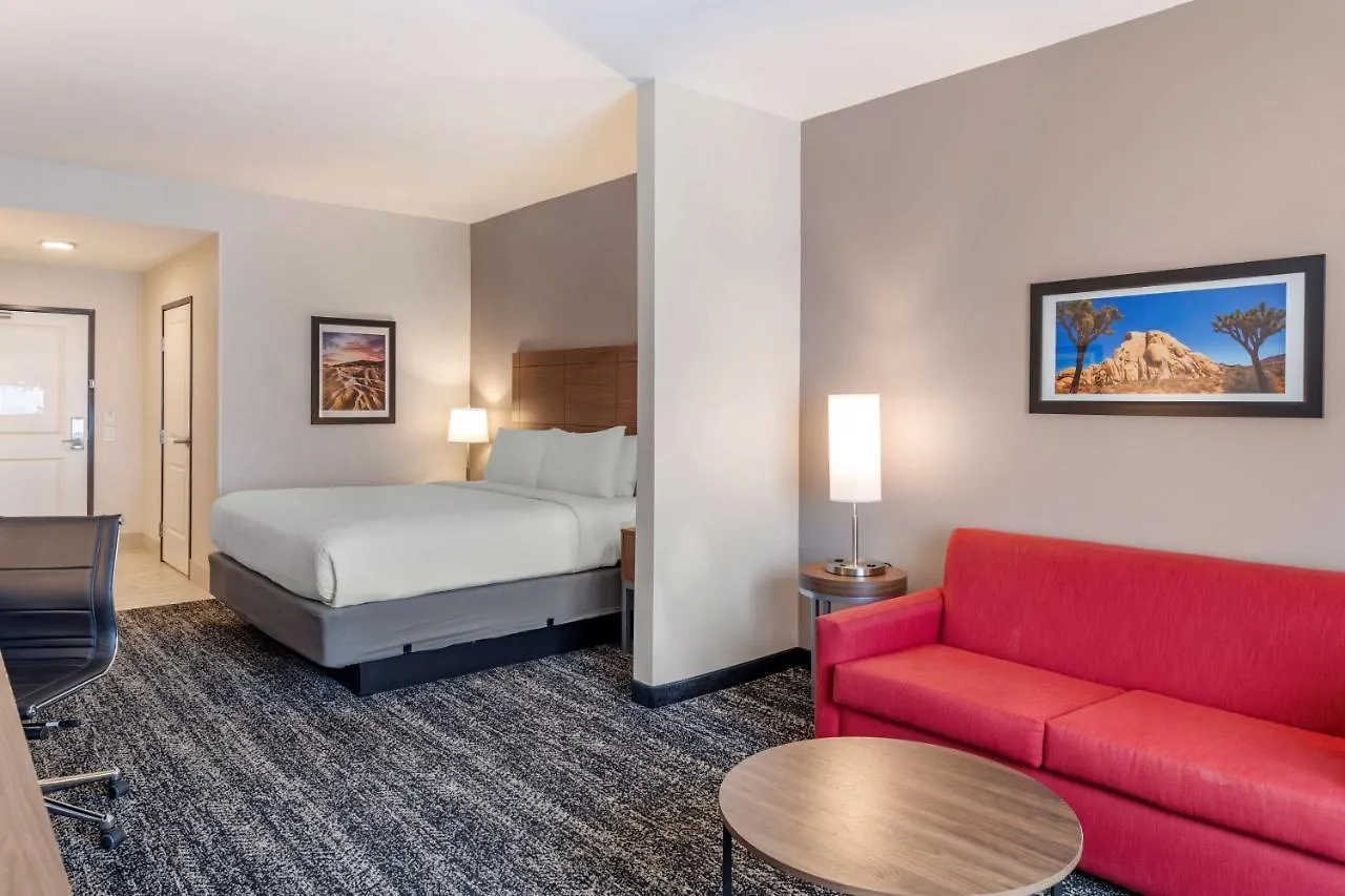 Best Western Plus Coachella Valley Inn & Suites Cathedral City Hotel