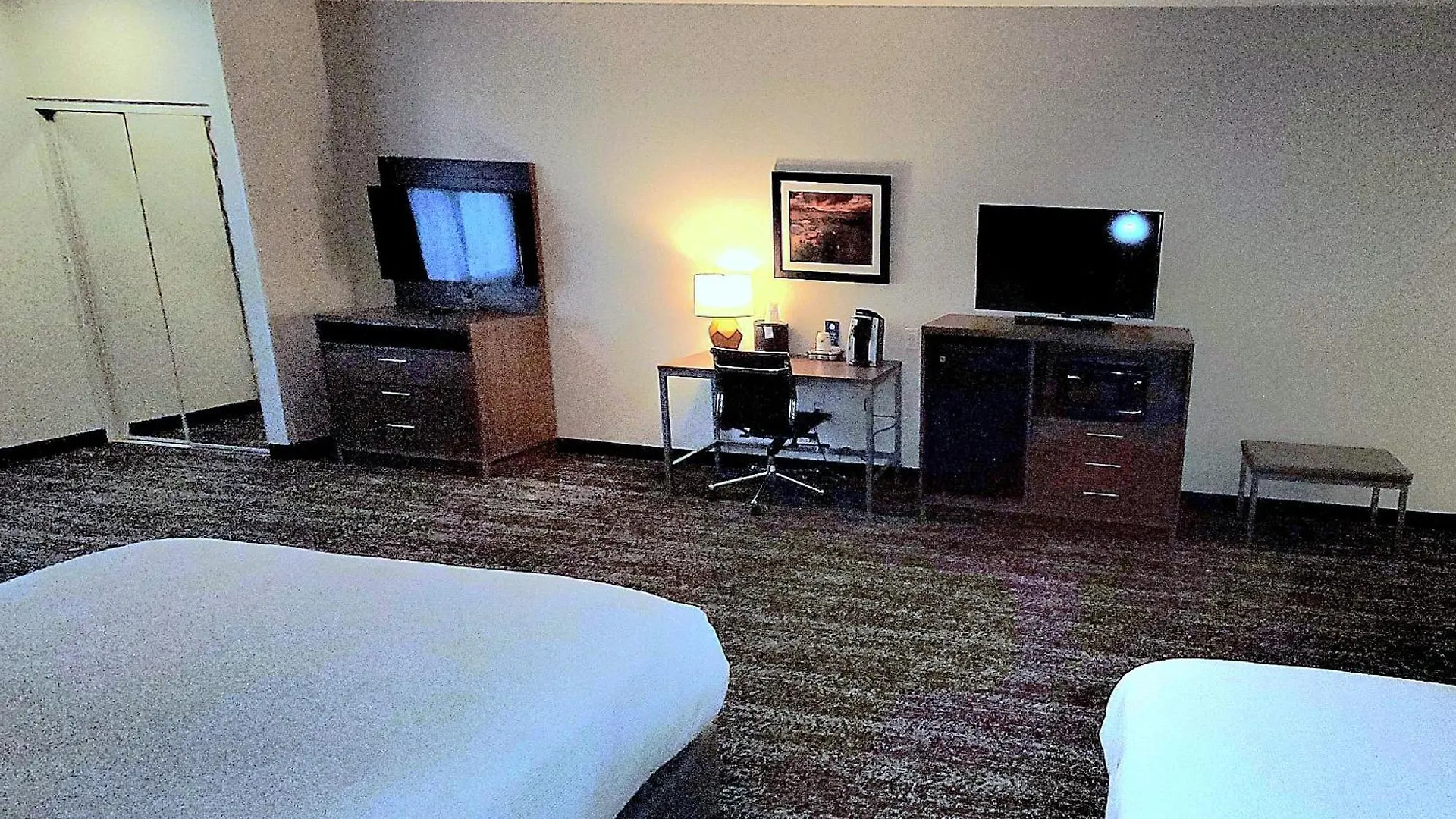 Best Western Plus Coachella Valley Inn & Suites Cathedral City