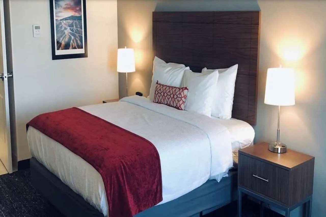 Best Western Plus Coachella Valley Inn & Suites Cathedral City Hotel